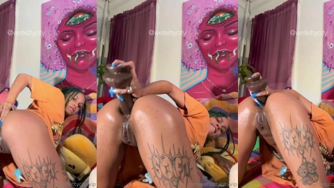 Kitty Marie's Dildo Anal Play
